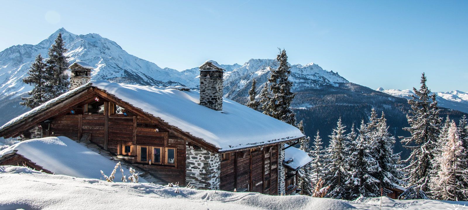 What to Expect from Your Luxury Ski Chalet